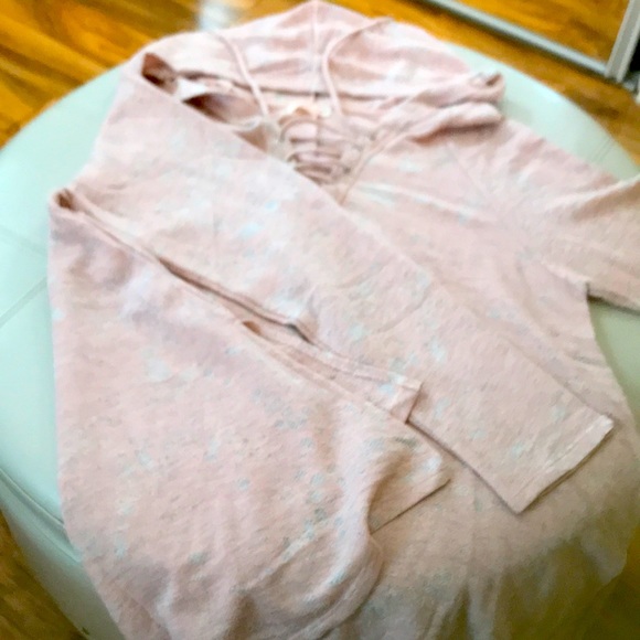 Anthropologie Tops - ANTHROPOLOGIE NWOT Maronie hooded top large